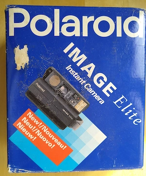 Polaroid Kamera mit Bildern