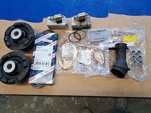 Diverse Ersatzteile für 3,2 ltr V6 Motor Opel Omega 