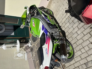 2x Kawasaki ZXR 750