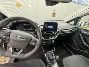Ford Fiesta Cool  Connect Bild 4