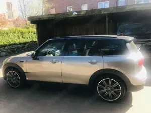MINI Cooper Clubman
