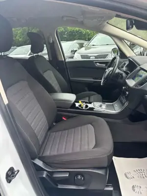 Ford S-Max S-MAX Titanium Bild 5