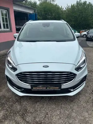 Ford S-Max S-MAX Titanium Bild 2