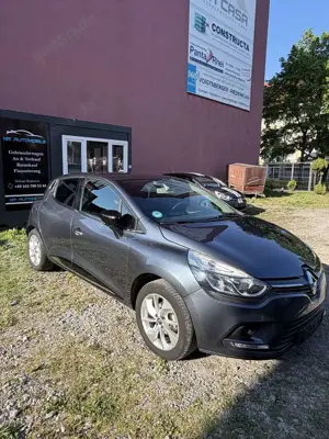Renault Clio Limited