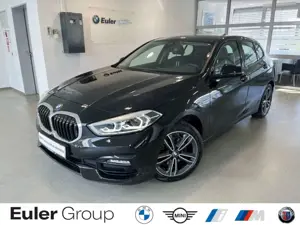 BMW 118 i 5-Türer Sport Line Navi LED Tempomat Sitzhzg