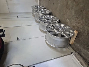 Original MB GLK X 204 Aulufelgen für Mischbereifung 19" Vorne 2x 7,5"ET47 Hinten2x 8,5"ET52 Bild 2