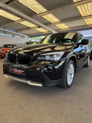 BMW X1 20 i xDrive+El.Sitze+Pano+Sitz-LenkH.+NAV+Cam