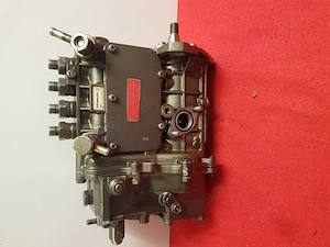 yanmar 4NTNE84 Komatsu 4D84 Eeinspritzpumpe injection pump Baumaschine Stromgenerator Industrie Mari