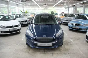 Ford Fiesta Sync Edition *SHZ/Klima* Bild 3