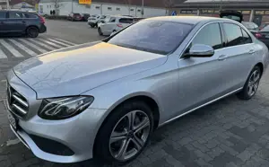 Mercedes-Benz E 220 E 220 d (213.004)