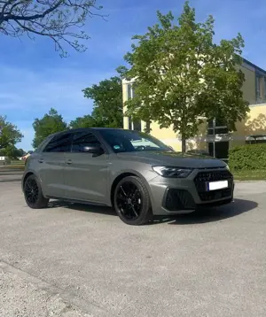 Audi A1 35 TFSI Sportback S tronic line
