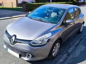 Renault Clio Renault Clio IV Dynamique 1.2 16V 75PS, NAVI, KLIIMA, TÜV