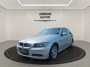 BMW 318 i Lim.*GARANTIE*TÜV NEU*KLIMA*SITZHZ*PDC*ALU*