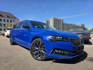 Skoda Superb Laurin  Klement , 1.5 TSI, Automatik, TÜV Neu, El. Heckklappe, Leder, el. Sitze mit Me