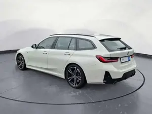 BMW 330 d xDrive Touring Aut. M Sportpaket Hifi ACC P Bild 4