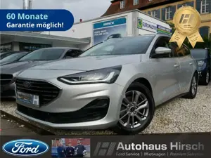 Ford Focus Turnier Titanium X Navi Digitales Cockpit LED CarP