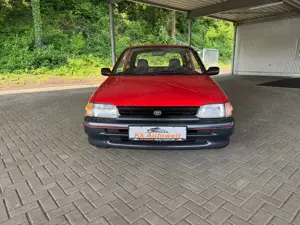 Toyota Starlet Bild 2