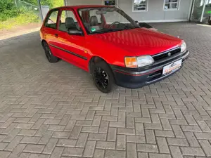 Toyota Starlet Bild 3