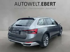 Skoda Superb Combi 2.0 TSI Scout Final 4x4/AHK/PANO/ Bild 5