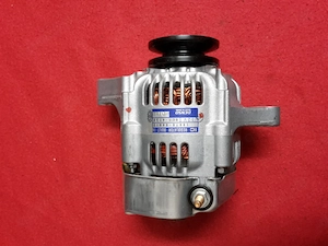 kubota Lichtmaschine alternator Bobcat Ingersoll Rand Kubota Motor D1105 V1505 16678-64010 16678-640