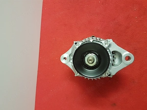 Kubota lichtmaschine Alternator D1105 , D902 , V1505 , V1505T, v2203, v2403 neu denso 16404-64012 12