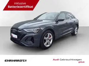 Audi Q8 e-tron 55 quattro S line MATRIX*LUFTFED*VIRTUAL*NAVI*A...