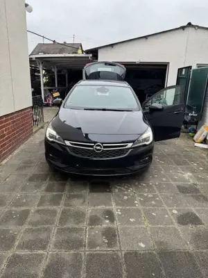Opel Astra 1.0 Turbo Start/Stop Sports Tourer Innovation