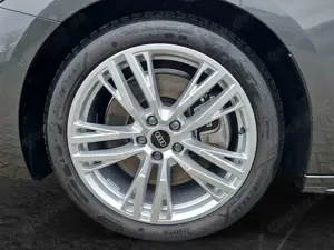 Audi A5 Avant e-hybrid S tronic quattro Bild 5