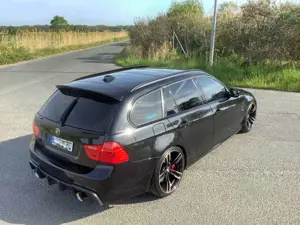 BMW 330 Bild 4