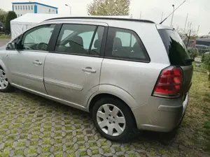Opel Zafira 1.9 CDTI Automatik Edition Plus