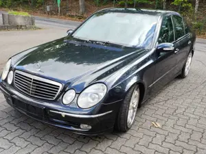 Mercedes-Benz E 500 Avantgarde