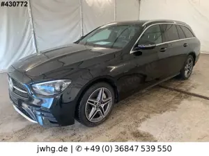 Mercedes-Benz E 300 e 2x AMG Line Multibeam Widescreen Kam