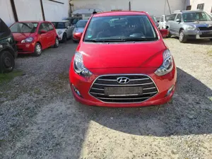 Hyundai iX20 blue Space