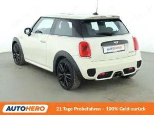 MINI Cooper S Cooper S Aut.*NAVI*TEMPO*PDC*SHZ*ALU*KLIMA* Bild 4