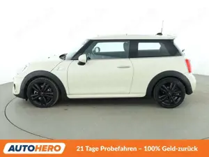 MINI Cooper S Cooper S Aut.*NAVI*TEMPO*PDC*SHZ*ALU*KLIMA* Bild 3