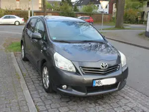 Toyota Verso Verso 2.2 D-4D Automatik Executive
