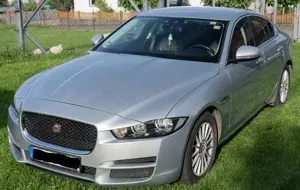 Jaguar XE E-Performance Prestige