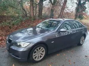 BMW 318 318i