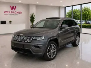 Jeep Grand Cherokee 3.0 CRD Overland * Neuer Motor *