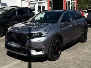 DS Automobiles DS 7 Crossback Performance Line