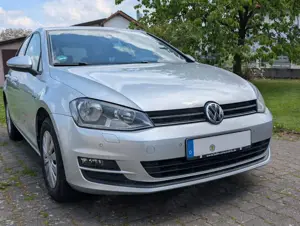 Volkswagen Golf Golf 1.2 TSI BlueMotion Technology Cup