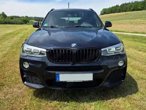 BMW X3 xDrive20d M-Paket/LED/HUD/PANO/NAVI/AHK/Unfallfrei