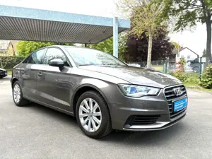 Audi A3 Limousine attraction **KLIMAAUT.**SITZHZG.**