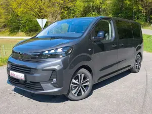Peugeot Traveller