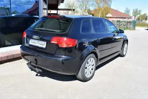 Audi A3 1.6 FSI Sportback Ambition TÜV neu zzgl. 951.-Euro Bild 3