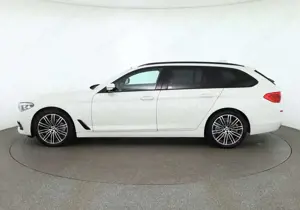 BMW 520 520i Touring LED Navi Sitzheizung Tempomat AHK Bild 2