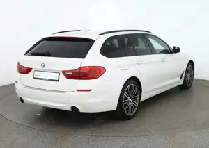 BMW 520 520i Touring LED Navi Sitzheizung Tempomat AHK Bild 5