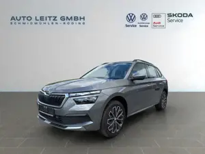 Skoda Kamiq 1.0 TSI Ambition ACC Navi LED RFK SHZ VC LM17
