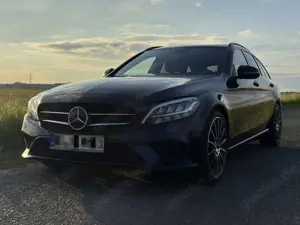 Mercedes-Benz C 220 C 220 d T 9G-TRONIC Avantgarde Night Navi AHK Pano AMG19"