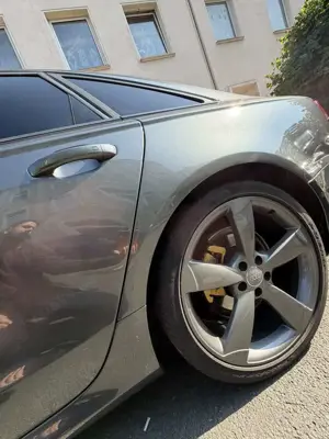 Audi A6 Bild 2